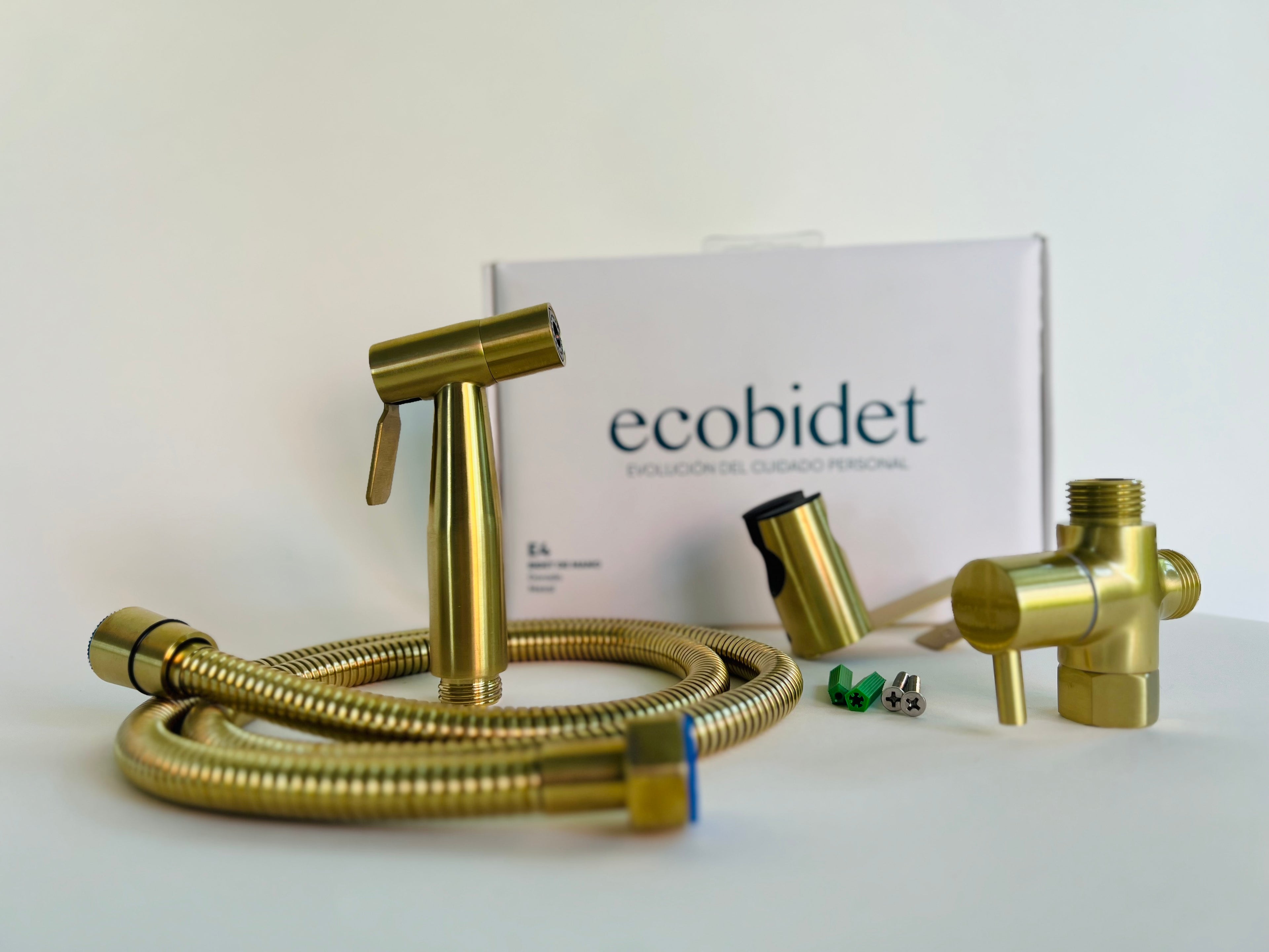 Bidet de mano (Dorado de metal) - E4
